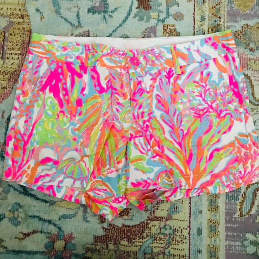 Lilly Pulitzer short